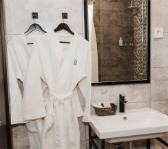 Стандарт с двуспальной кроватью в Облака