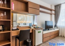 Номер Deluxe в Olive Bangkok Hotel