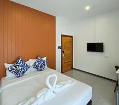 Двухместный номер без окна 1 этаж Budget (двуспальная кровать) в Kata Forte Resort