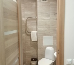 Трехместный номер с кроватью размера "king-size" в Дарина