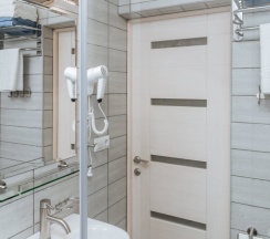 Четырёхместный номер Superior с балконом в L-hotel