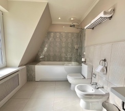 ДВУХКОМНАТНЫЙ ДЕЛЮКС "МАНСАРДА" в Екатерина