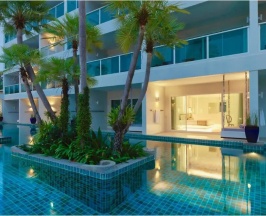 Двухместный номер с доступом к бассейну Executive Club двуспальная кровать в Chanalai Romantica Resort Kata Beach - Adults Only