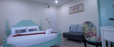 Номер Deluxe в Privacy Residence Lopburi