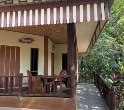 Апартаменты с красивым видом из окна в Отель Fine Times Resort