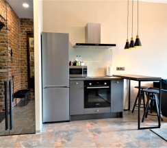 Апартаменты с балконом и с красивым видом из окна в Апартаменты InterLoft 5 Old Town Free Parking Wi-Fi 100/50 Smart TV