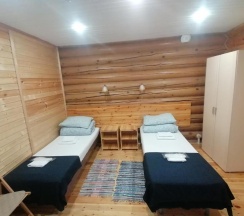 Номер стандарт улучшенный с 2 односпальными кроватями в Гора Крестовая