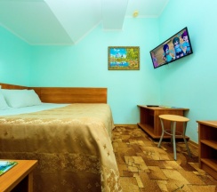 1 комнатный в коттедже в Ява