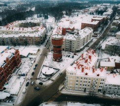 Апартаменты с 2 комнатами в Квартира в знаменитом доме с Атлантом