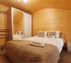 Коттедж семейный с 4 спальнями в Пасторское озеро