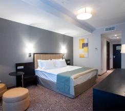 Стандартный номер с одной кроватью в Holiday Inn