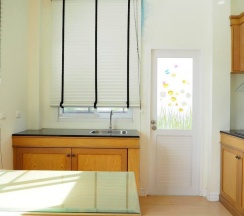 Вилла с 3 комнатами с балконом в Suanson Paragon Green Villas