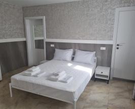 Трехместный номер улучшенный в Море рядом