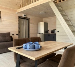 Комфортабельный пятиместный отдельно стоящий барнхаус в Mon Amour