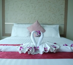 Одноместный люкс в The Beach Front Resort Pattaya - SHA Plus