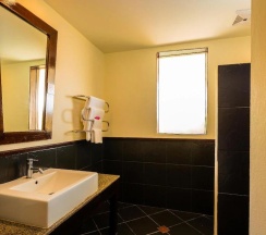Трёхместный номер Deluxe с балконом в Tuana Hotels Casa Del Sol