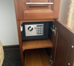 Люкс двухкомнатный в Империал