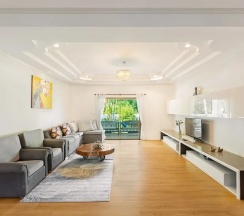 Семейная вилла с 5 комнатами с красивым видом из окна в Happy Family Villa 2