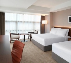 Семейный номер Deluxe в Four Points by Sheraton Josun, Seoul Station