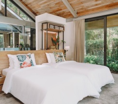 Вилла Luxury с 2 комнатами с видом на океан в Villa Escape Burasari