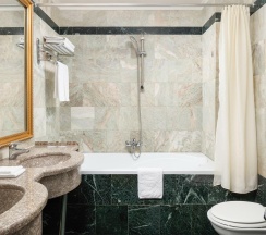 Номер студия с 1 двуспальной кроватью в Гранд мандарин