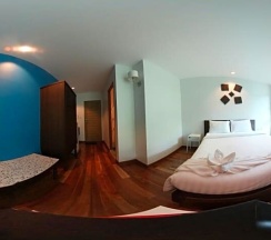 Номер Deluxe с красивым видом из окна в Kata Tranquil Villa