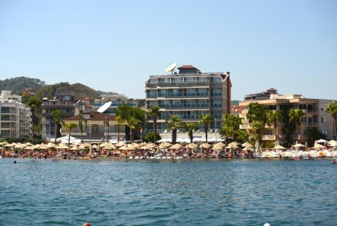 Армуталан: Отель Maris Beach