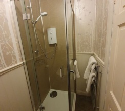 Двухместный номер Standard с видом на горы двуспальная кровать в Strathmore Guesthouse - Adults Only