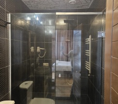 Двухместный номер Comfort с балконом (двуспальная кровать) в Бутик-отель Verdzi