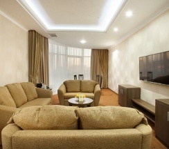 Сюит в Amici Grand Hotel