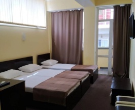 Трёхместный номер с балконом в Палуба