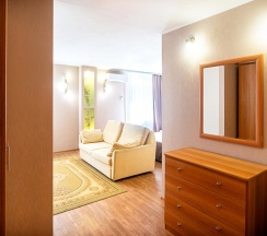 Полулюкс в Рубин