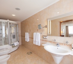 Superior Suite в Берёзка