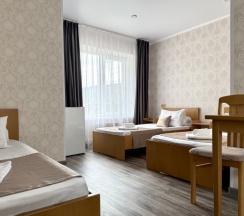 Трёхместная комната в Корнилофф от Травел Хотелс Антураж