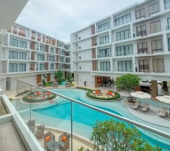 Номер Deluxe с видом на бассейн в Laya Resort Phuket Island