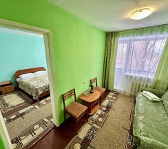 ЭКОНОМ СЕМЕЙНЫЙ с двуспальной кроватью в Сталагмит