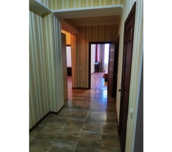 М.Горького 85Б. 2-комн.кв., 10-этаж, 126 в АнтиОтель