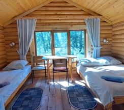 Домик в Яломан_camp