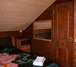 3-местный номер стандарт (мансарда) в Альгиз