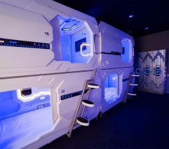 Капсула в Caps Lock hotel