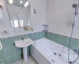 Номер делюкс (с пансионом) в River house