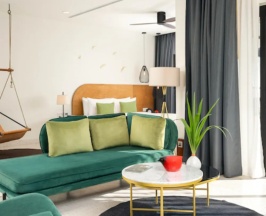 Двухместный номер Sambok Deluxe Plus двуспальная кровать в The Aviary Hotel