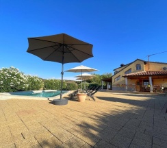 Коттедж в Holiday Home Valmoneda