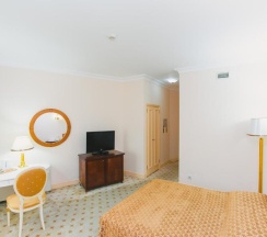 Двухместный номер Standard двуспальная кровать в Аққу