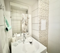 Комфорт Двухуровневый в Metro apartments