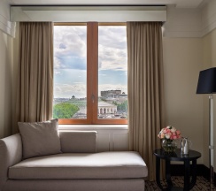 Номер Люкс Four Seasons Экзекьютив с видом на Кремль Твин в Four Seasons Hotel Moscow