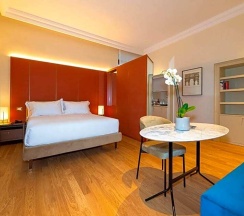 Номер Deluxe с балконом в Sentho Roma