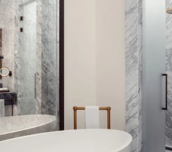 Двухместный люкс St. Regis с балконом двуспальная кровать в The St. Regis Astana