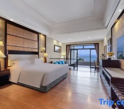 Двухместный номер Superior с видом на море двуспальная кровать в Country Garden Silver Beach Hotel