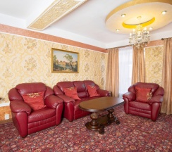 Люкс Бюджетный с балконом в Central